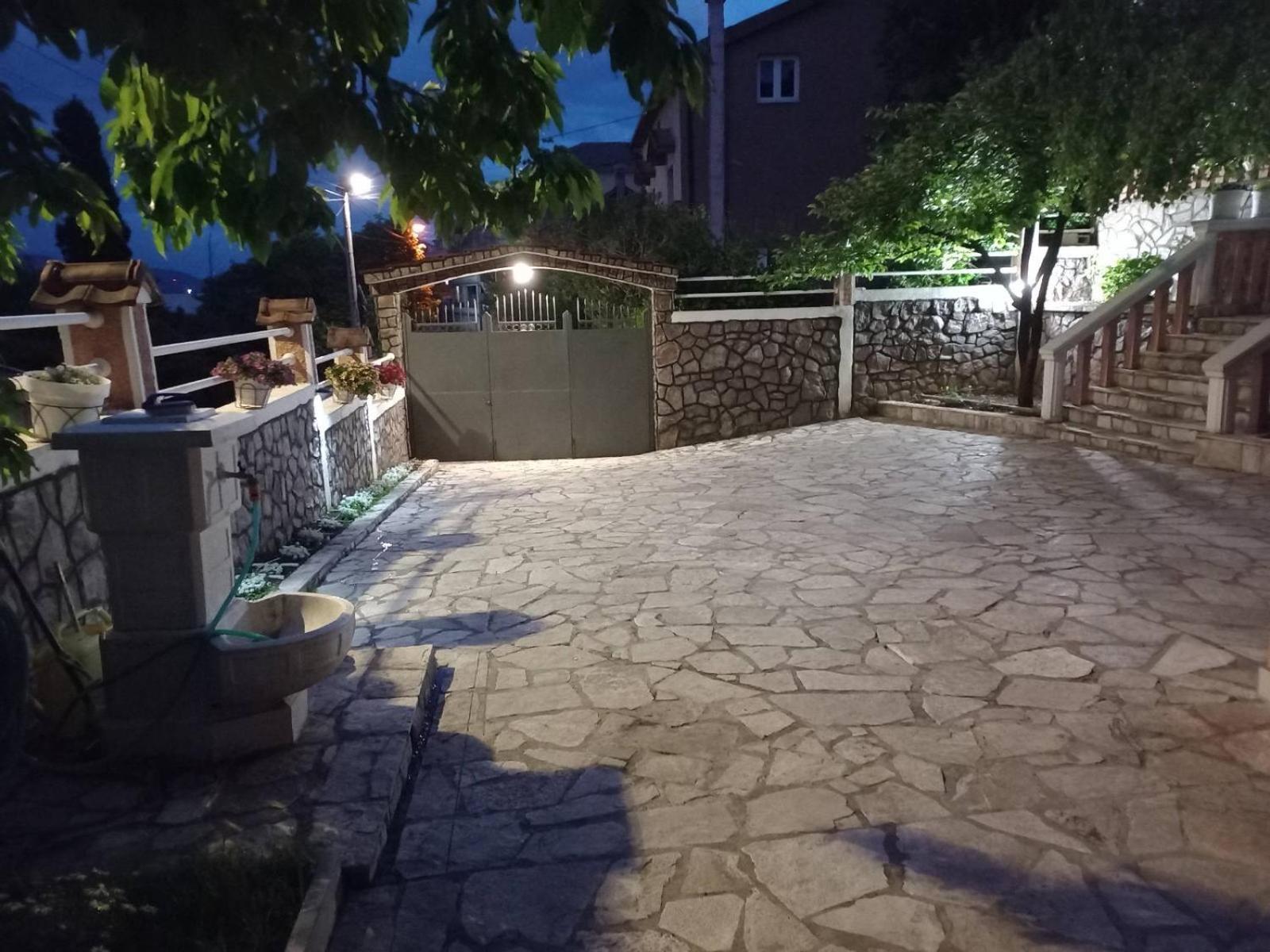 Apartmani Breze Podgorica Kültér fotó
